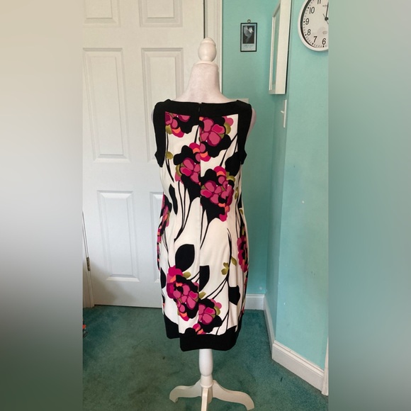 AGB Dress- Floral Sleeveless Dress - Black and Pink - Picture 14 of 16